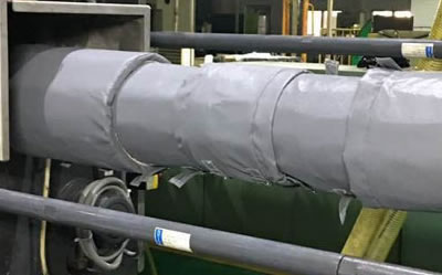 注塑機(jī)<a href=http://www.newlichen.cn/e/tags/?tagname=%E4%BF%9D%E6%B8%A9%E8%A1%A3 target=_blank class=infotextkey>保溫衣</a>的好處
